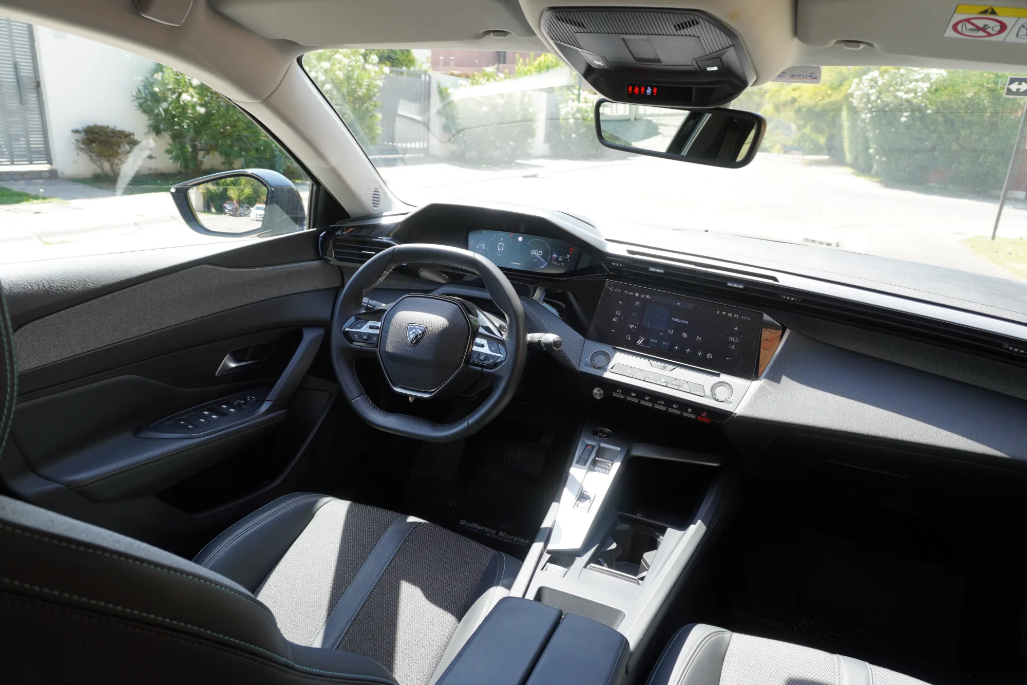 Peugeot 308 ALLURE PACK 1.5 BLUEHDI 130 EAT8 2025 — foto 14