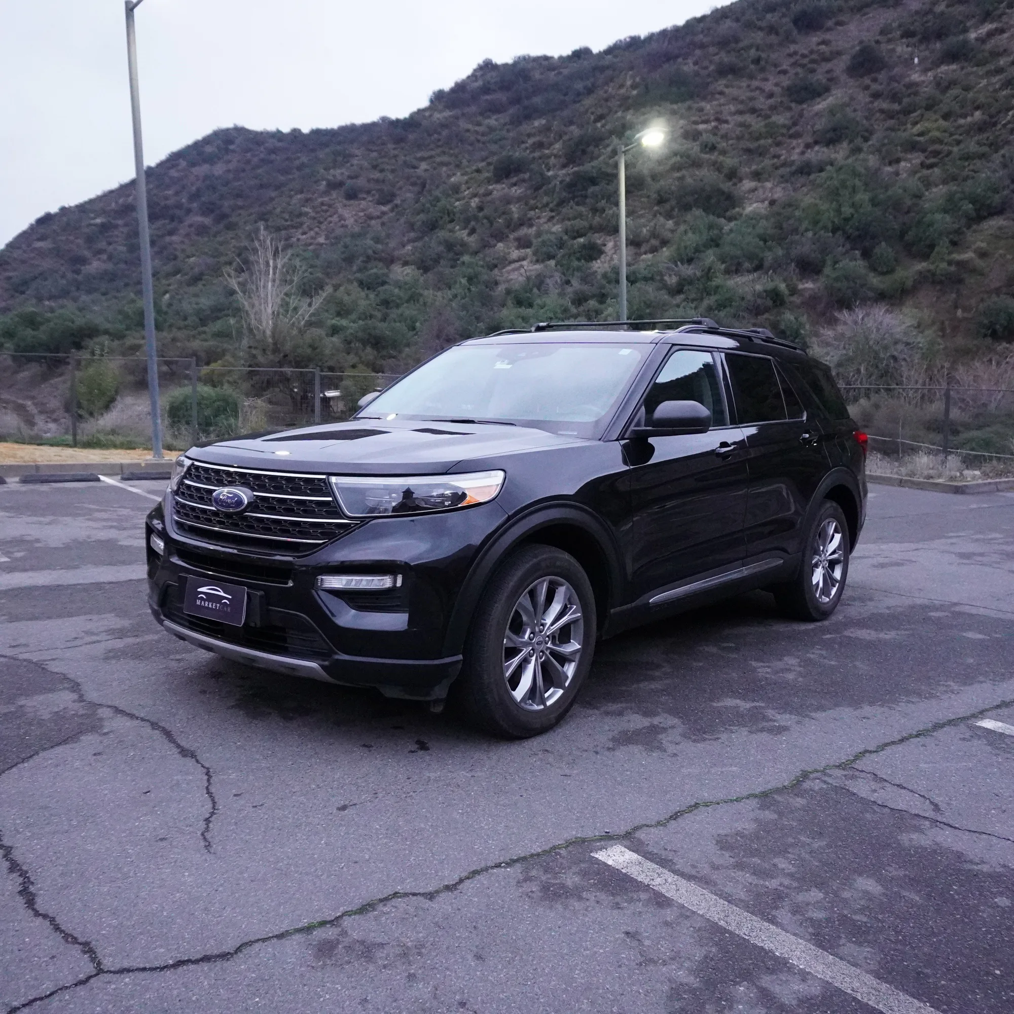 Ford Explorer XLT 4x4 2.3 Año 2023 — foto 1