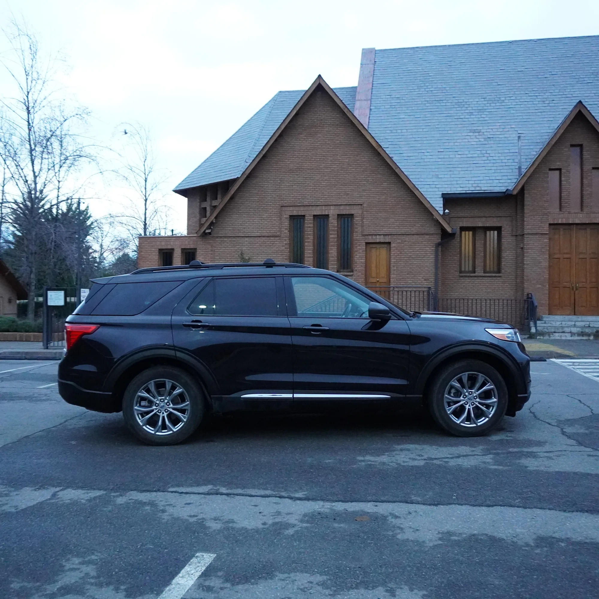 Ford Explorer XLT 4x4 2.3 Año 2023 — foto 4