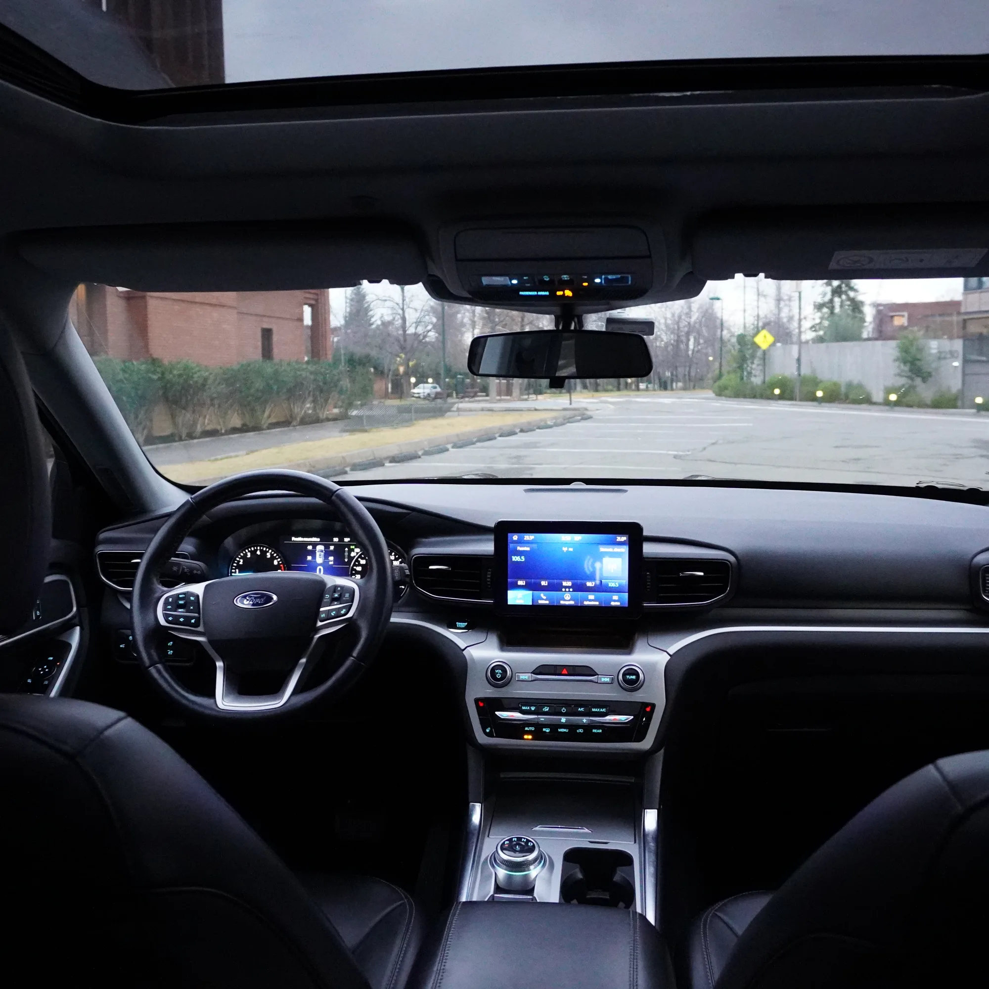 Ford Explorer XLT 4x4 2.3 Año 2023 — foto 21