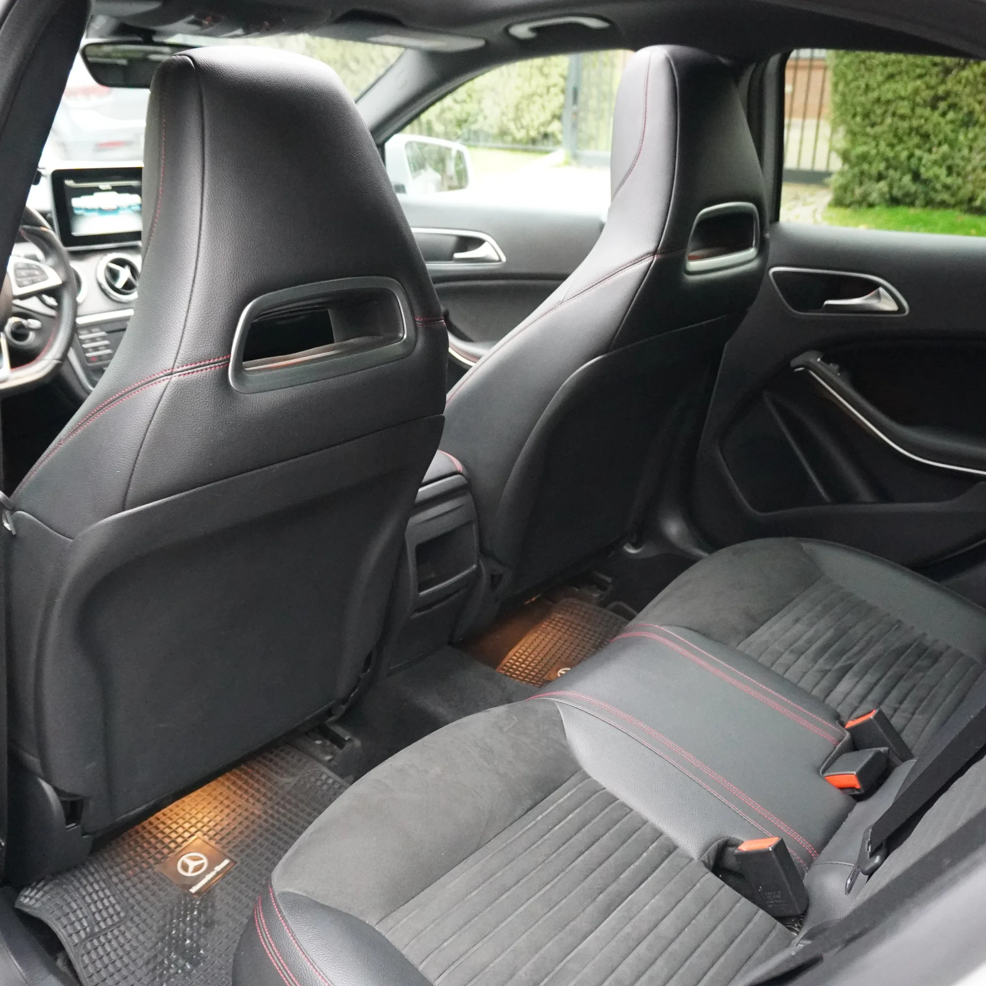 Mercedes Benz GLA 250 HB 2.0 4Matic Año 2017 — foto 21