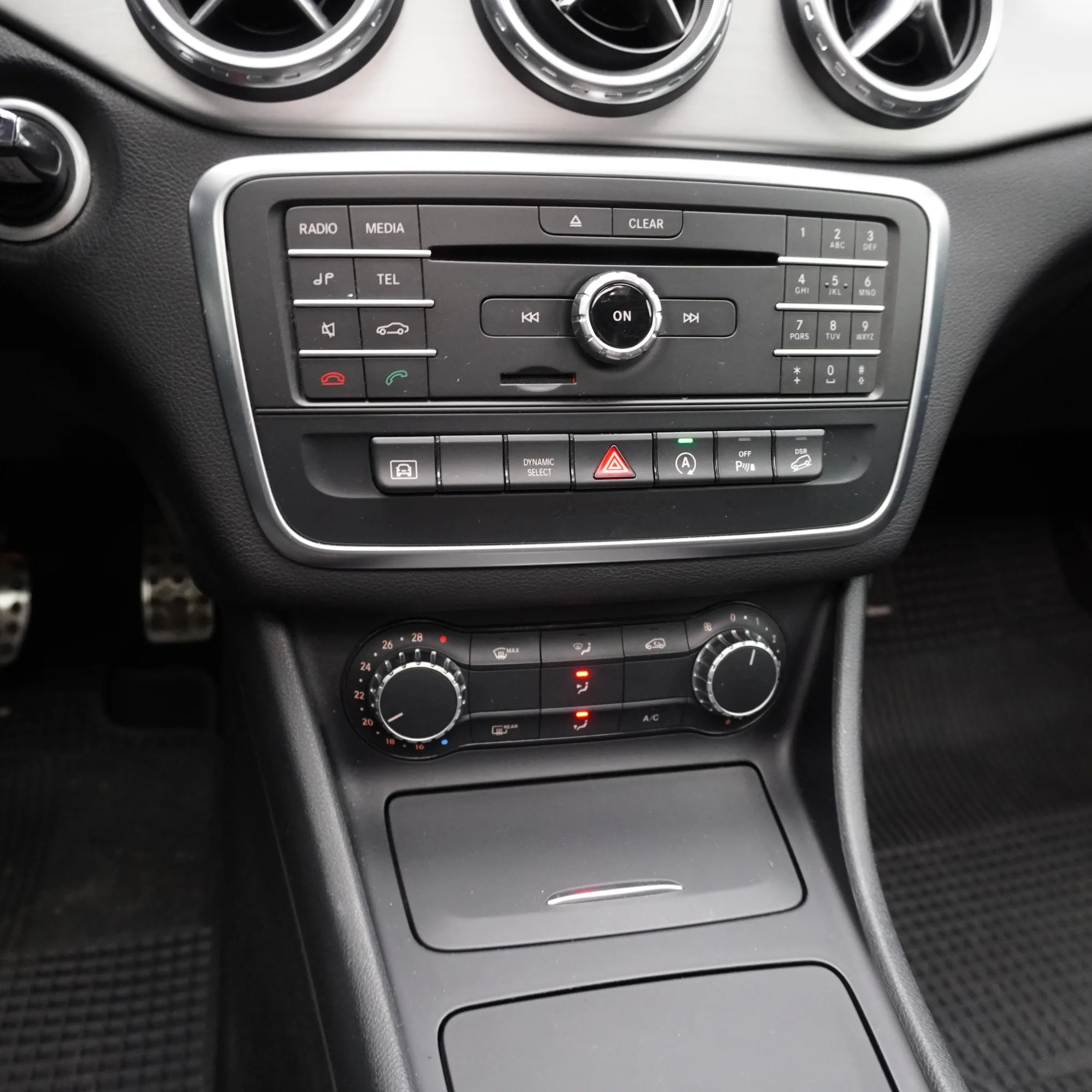 Mercedes Benz GLA 250 HB 2.0 4Matic Año 2017 — foto 27