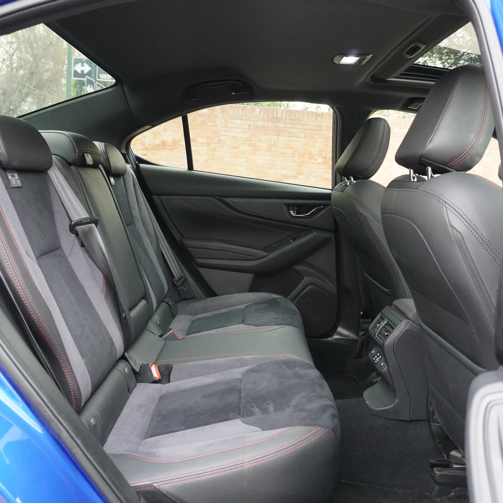 Subaru WRX STI Touring 2.4T — foto 20