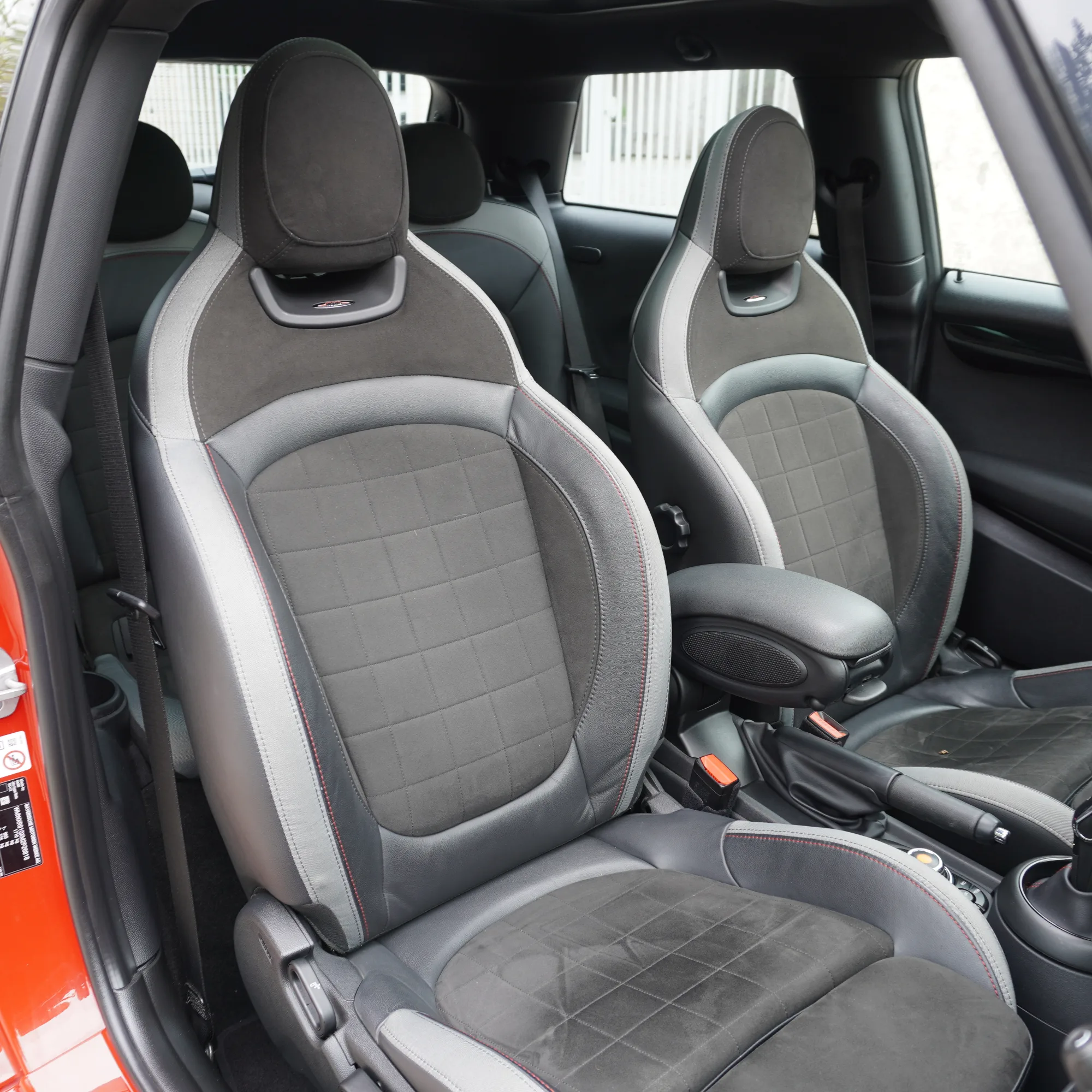 MINI Cooper S JCW F56 Año 2021 — foto 20