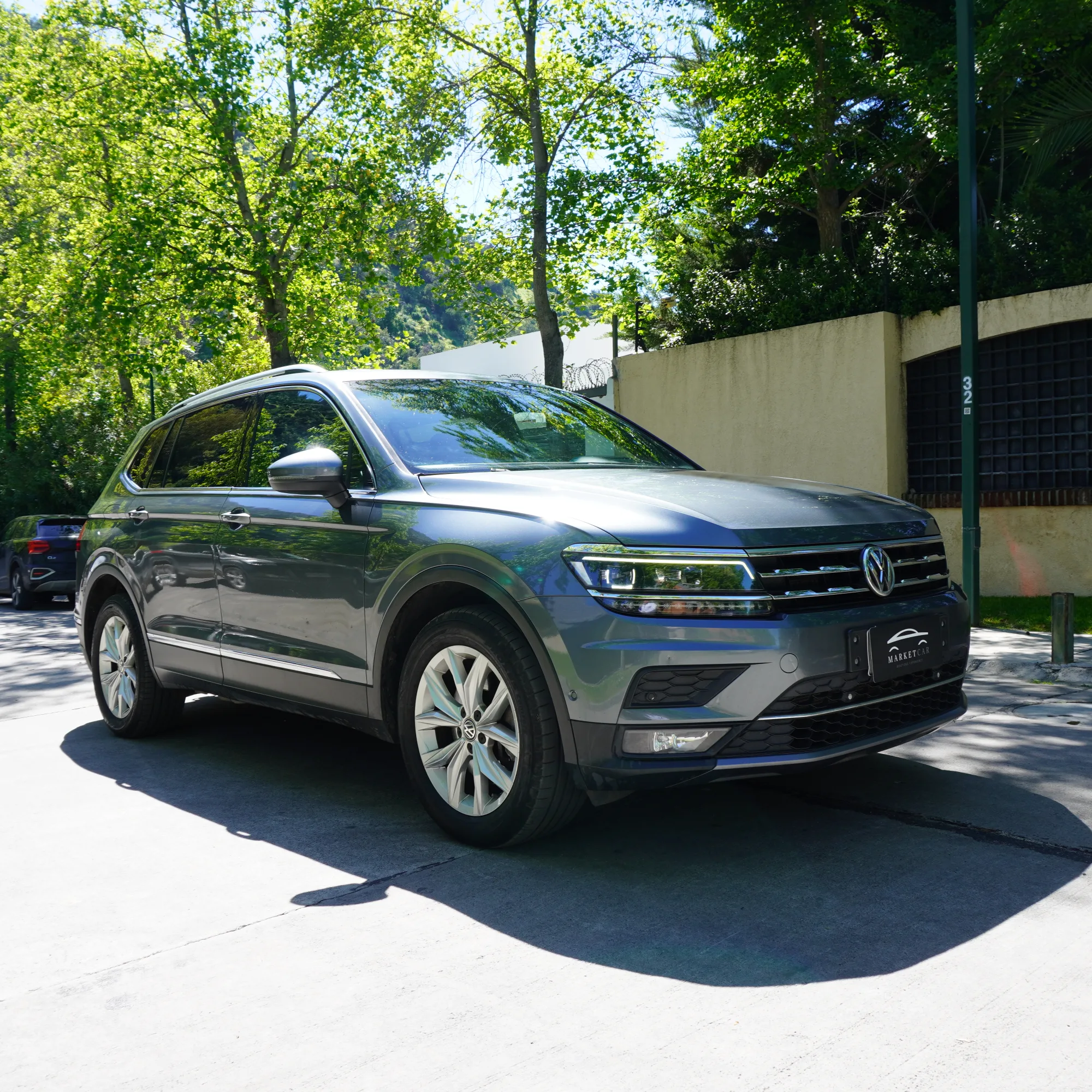 Volkswagen Tiguan  2.0 Limited TSI 4Motion Año 2019 — foto 3