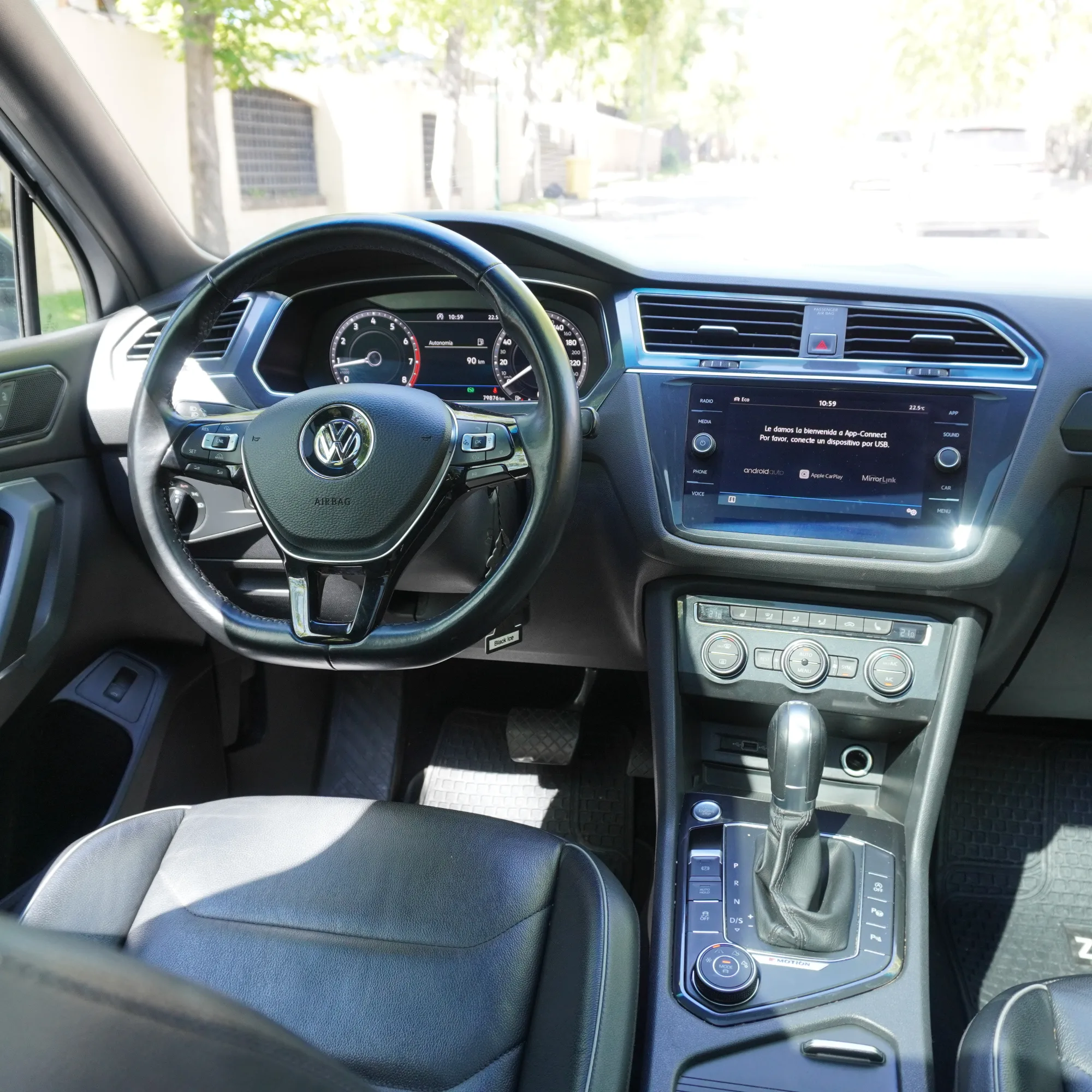 Volkswagen Tiguan  2.0 Limited TSI 4Motion Año 2019 — foto 24