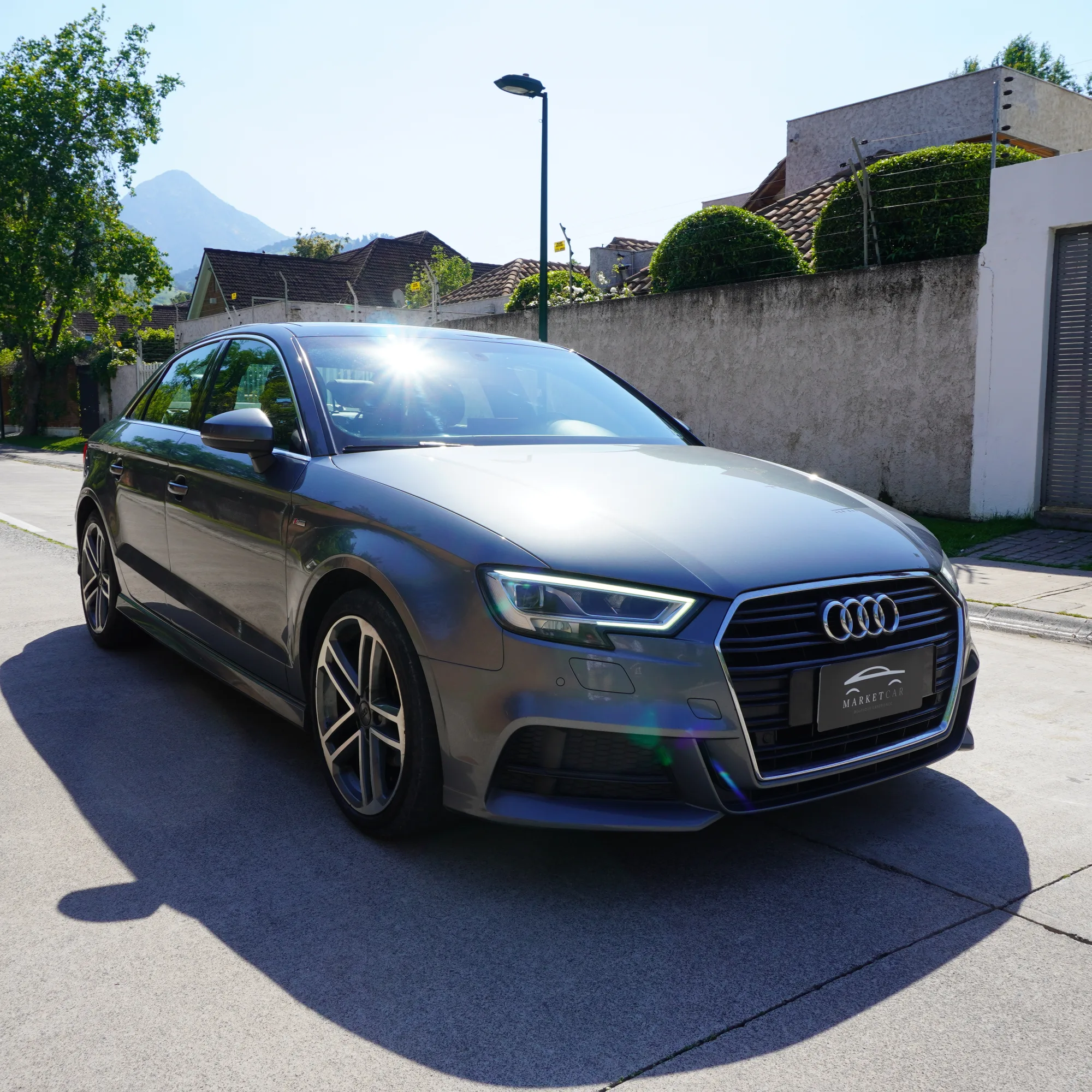 Audi A3 Otto 1.4 AT Año 2019 — foto 3