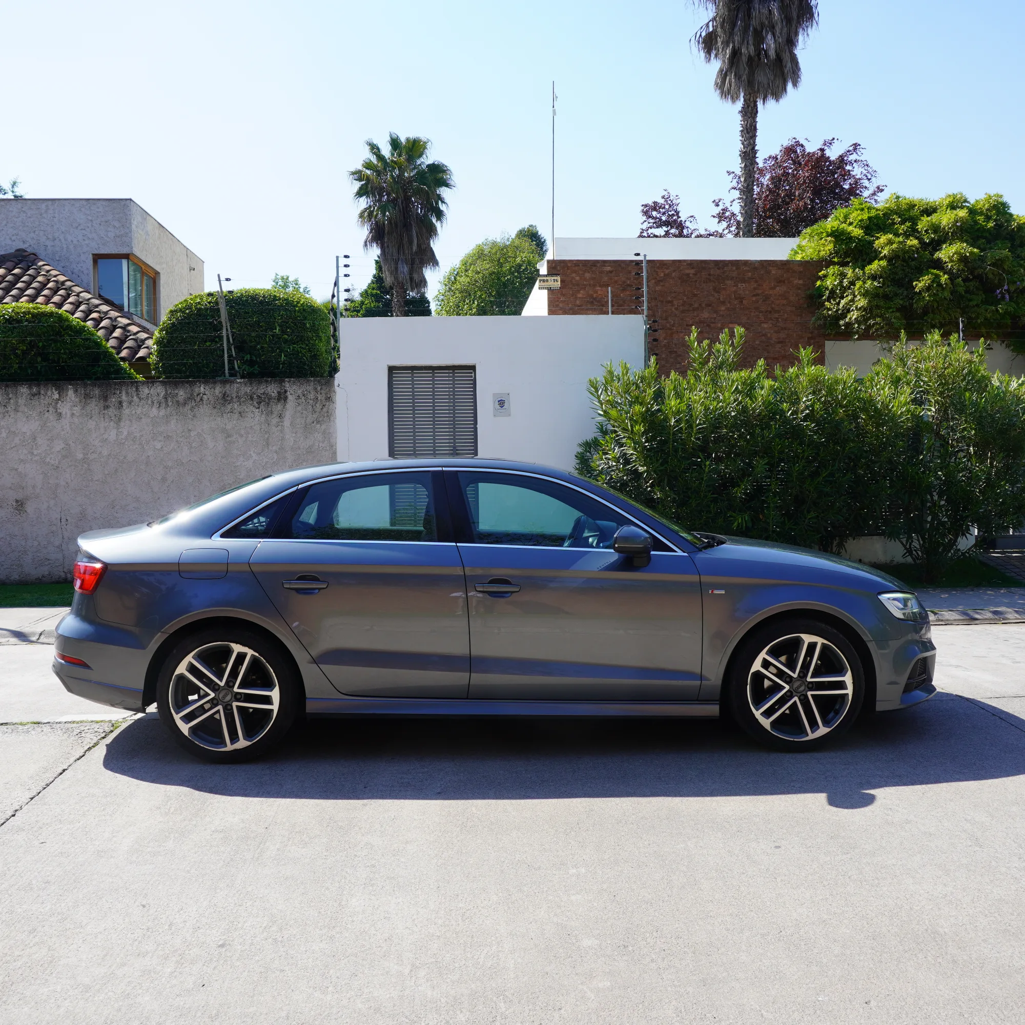 Audi A3 Otto 1.4 AT Año 2019 — foto 4