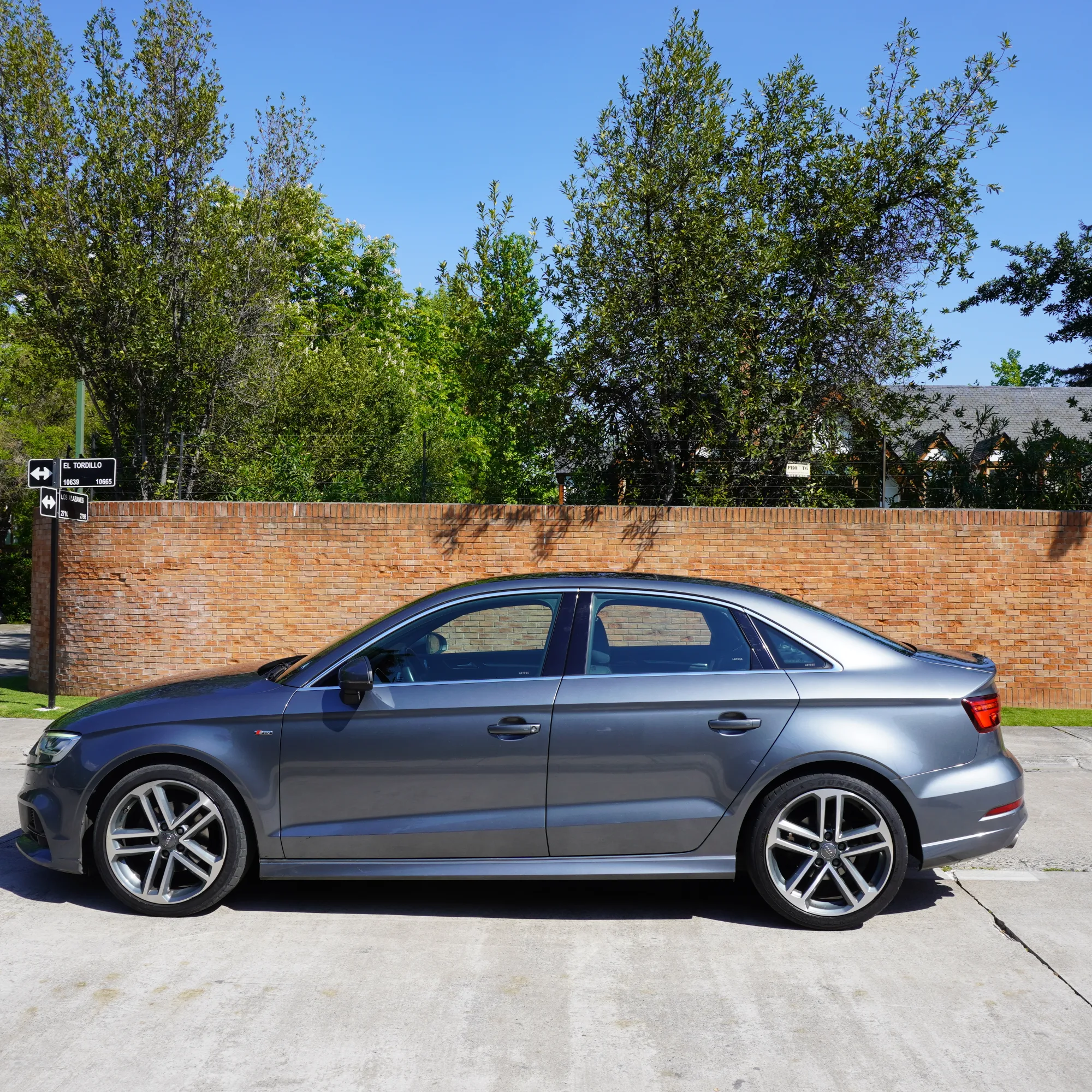 Audi A3 Otto 1.4 AT Año 2019 — foto 8