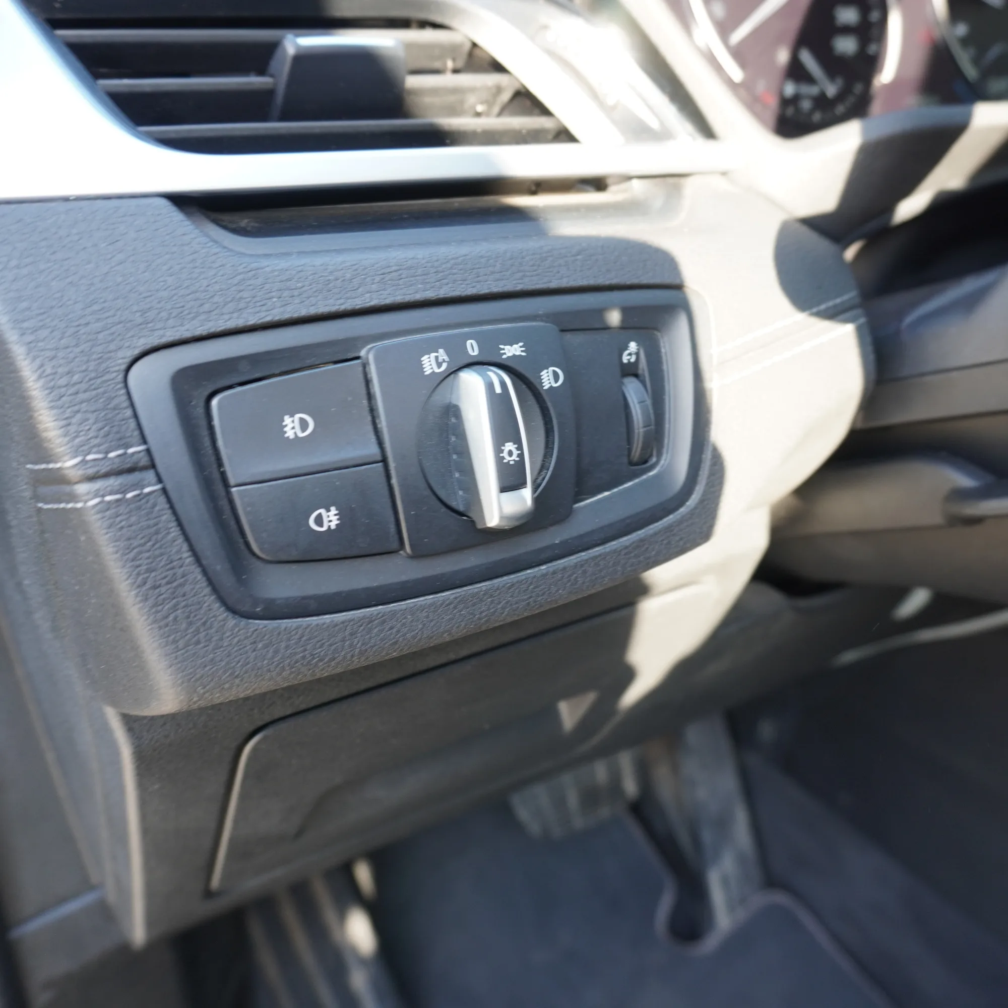 BMW X2 Sdrive 2.0 Diesel 4X2 AT 5P Año 2020 — foto 29