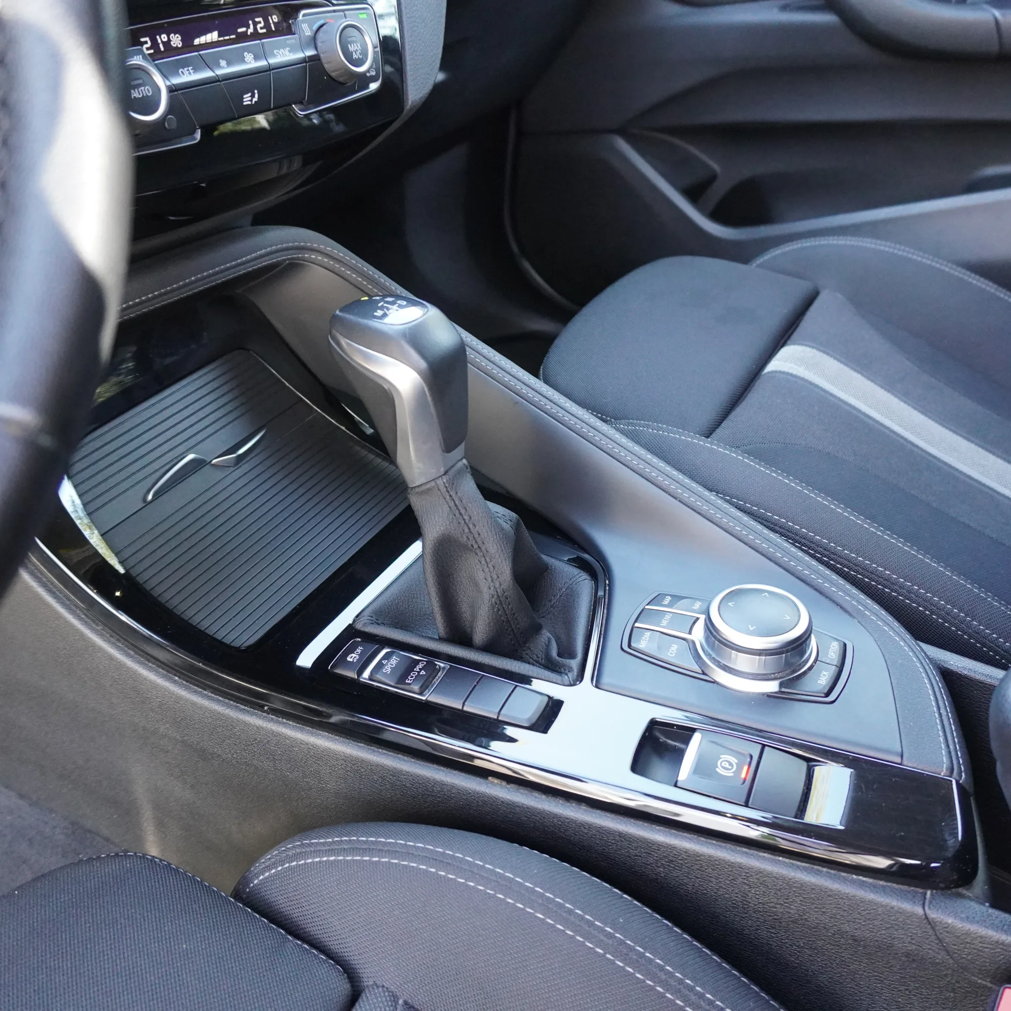 BMW X2 Sdrive 2.0 Diesel 4X2 AT 5P Año 2020 — foto 30