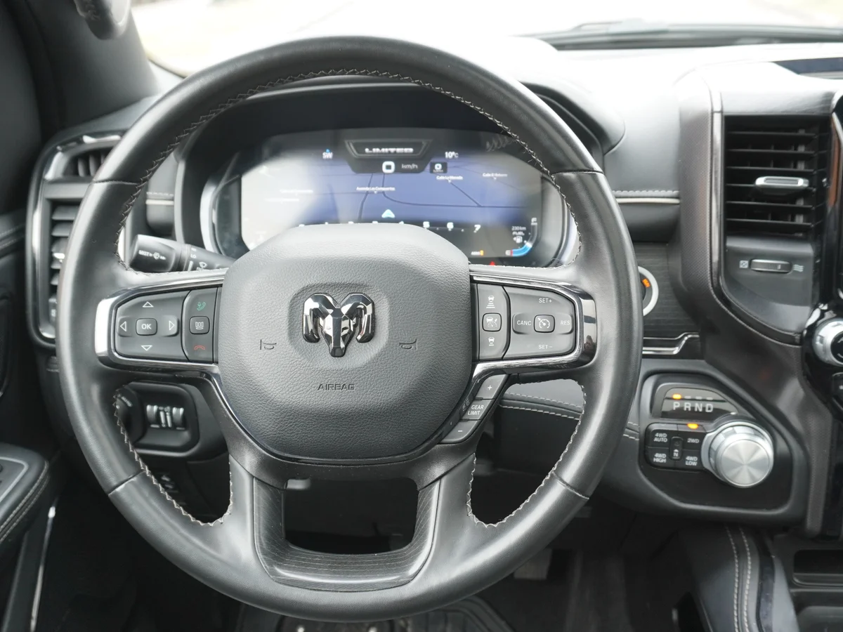 RAM 1500 Limited 4x4 5,7 V8 — foto 31