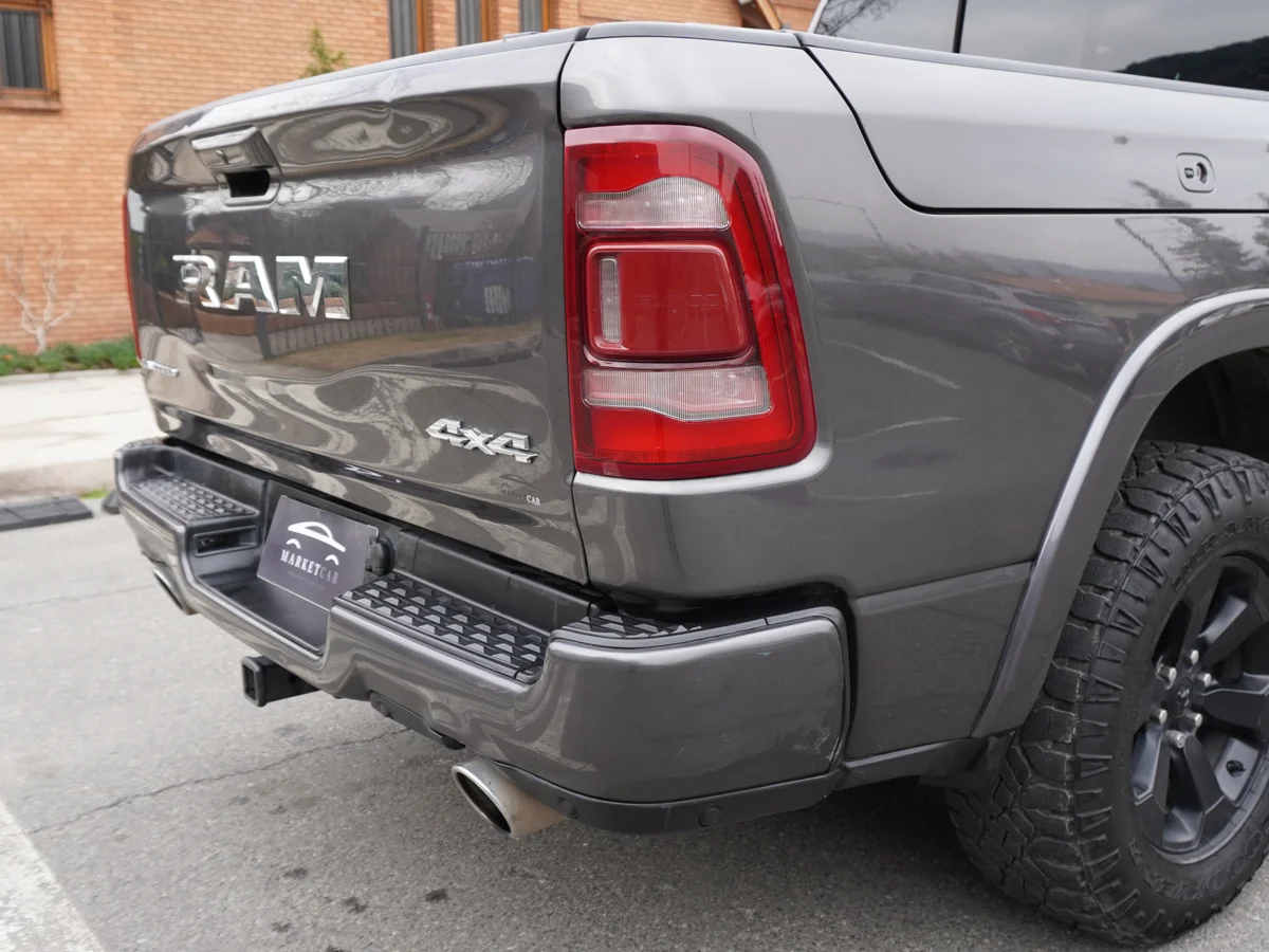 RAM 1500 Limited 4x4 5,7 V8 — foto 14