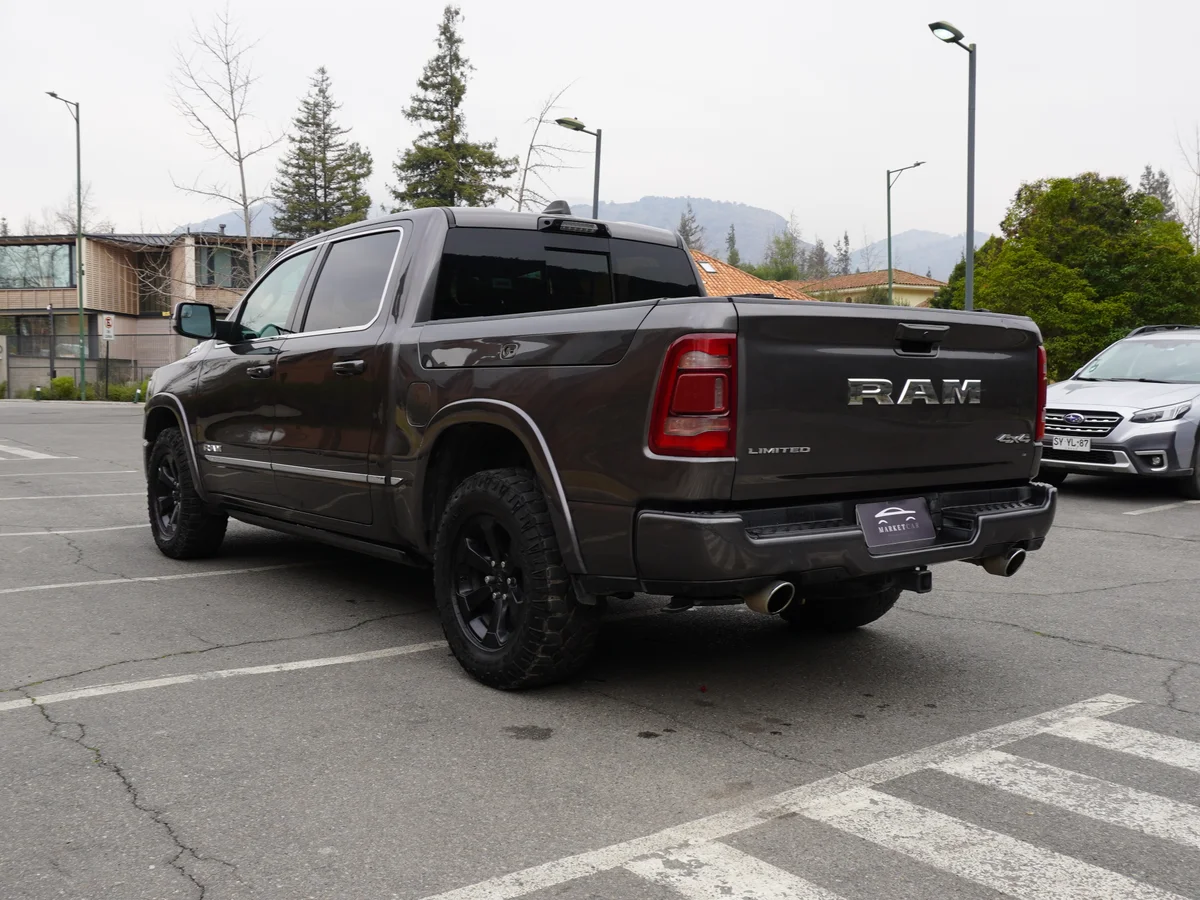 RAM 1500 Limited 4x4 5,7 V8 — foto 7
