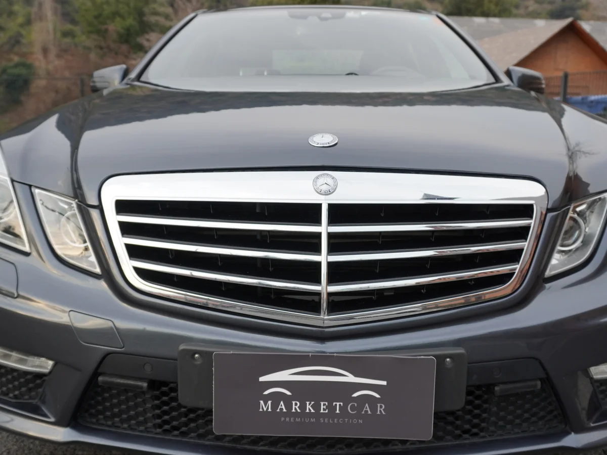 Mercedes Benz E63 AMG 6.2 — foto 20
