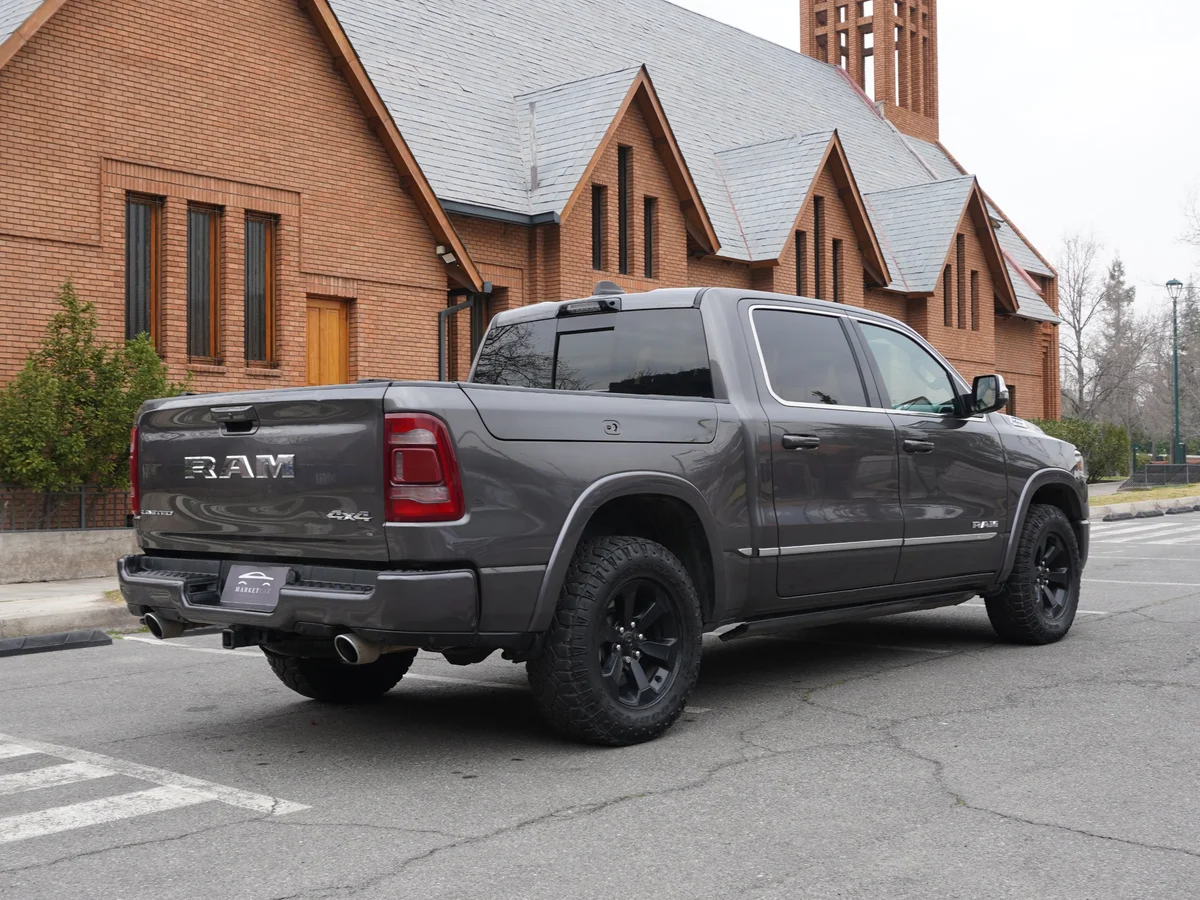 RAM 1500 Limited 4x4 5,7 V8 — foto 5
